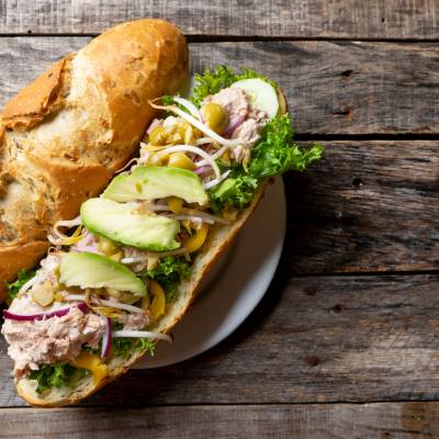 Snabb tonfiskbaguette med råg